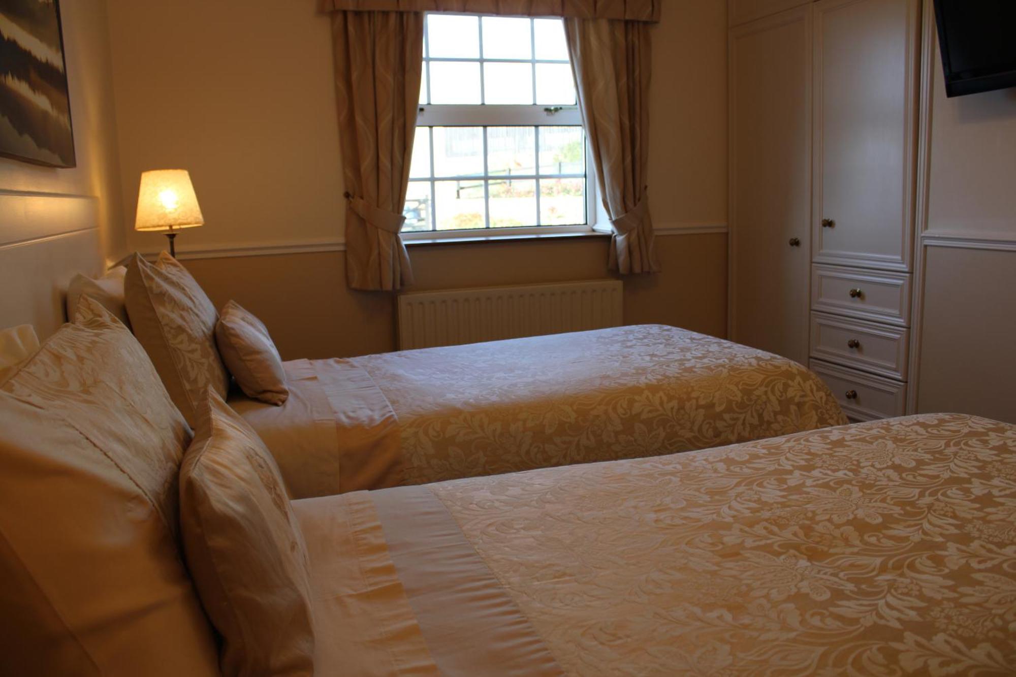 Carnalbanagh House Bed & Breakfast Portstewart Exterior photo